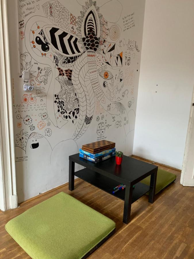 Black Dog Hostel بودابست المظهر الخارجي الصورة