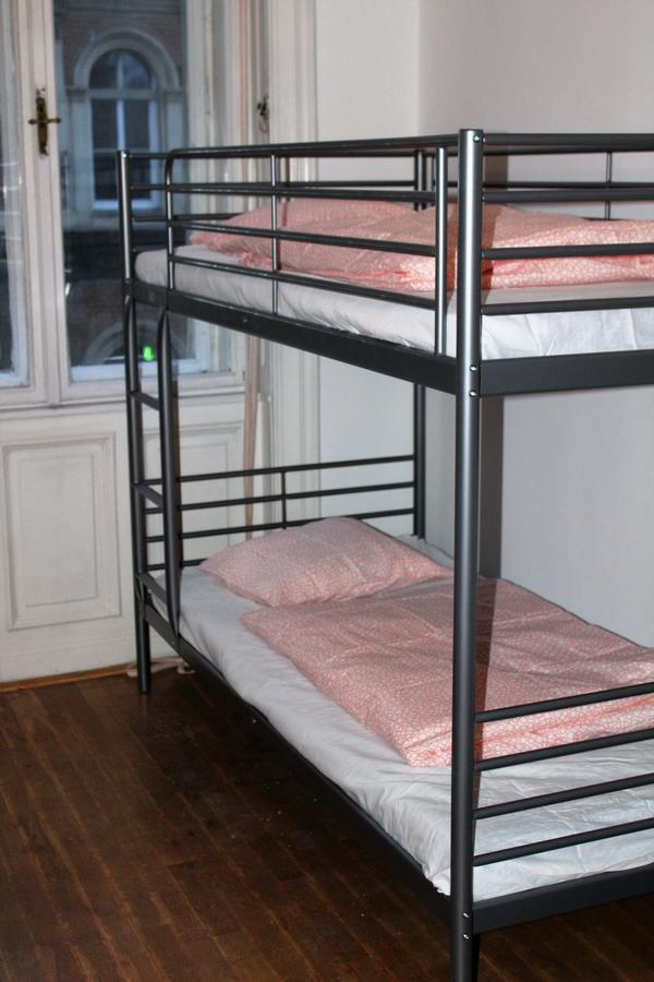 Black Dog Hostel بودابست المظهر الخارجي الصورة
