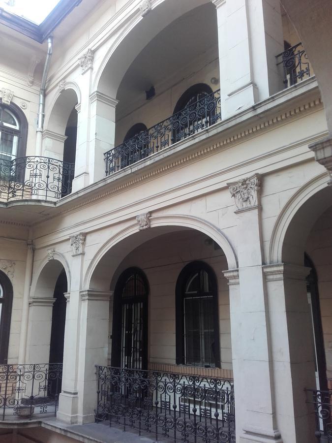 Black Dog Hostel بودابست المظهر الخارجي الصورة